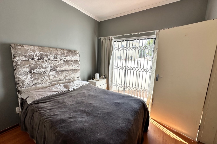 1 Bedroom Property for Sale in Parklands Western Cape